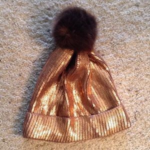 NWOT - Rose Gold Beanie